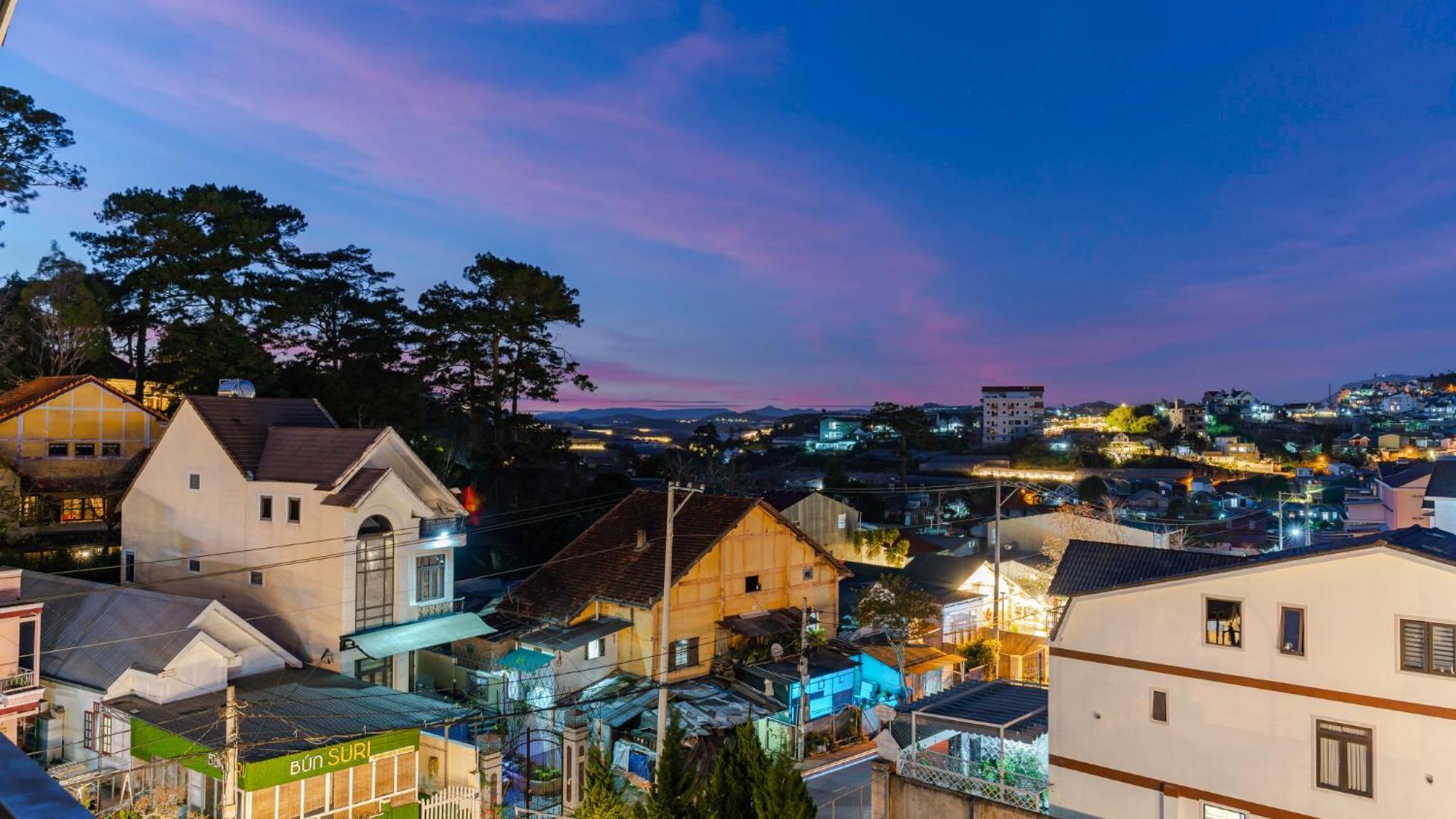 Kim Little Hotel Dalat Exterior foto